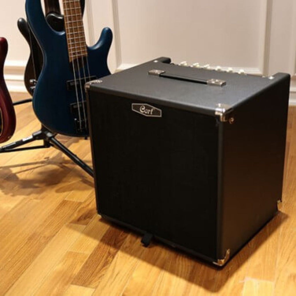 Amplificatore Combo Basso Cort CM150B 150W 12" XLR Effects Loop Open Box