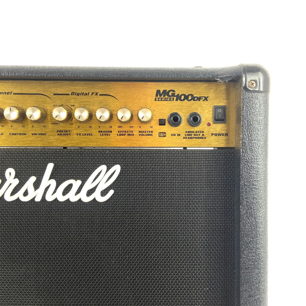 amplificatore combo per chitarra elettrica con effetti da 100WMarshall MG100DFX usato vista frontale dx