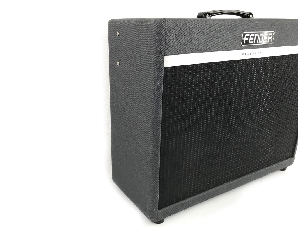 amplificatore per chitarra elettrica combo valvolare 30" fender bassbreaker 18/30 usato vista laterale sx