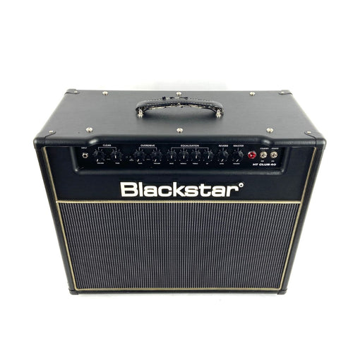 amplificatore valvolare per chitarra da 40W blackstar ht club 40 usato vista inclinato