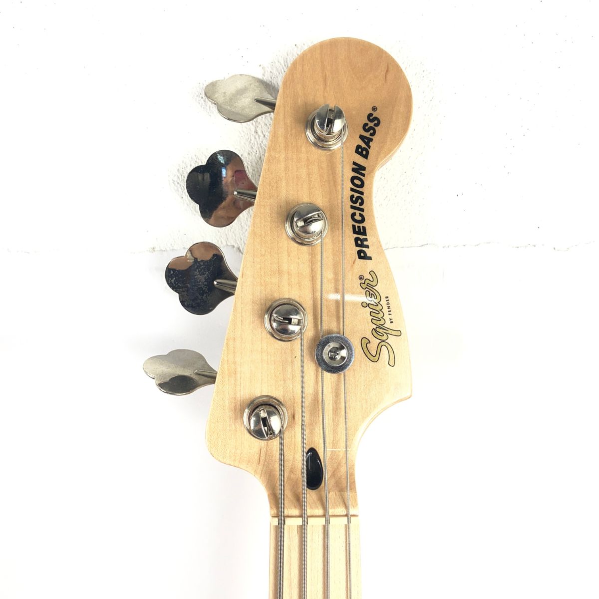 basso elettrico squier affinity precision bass nero usato vista della paletta