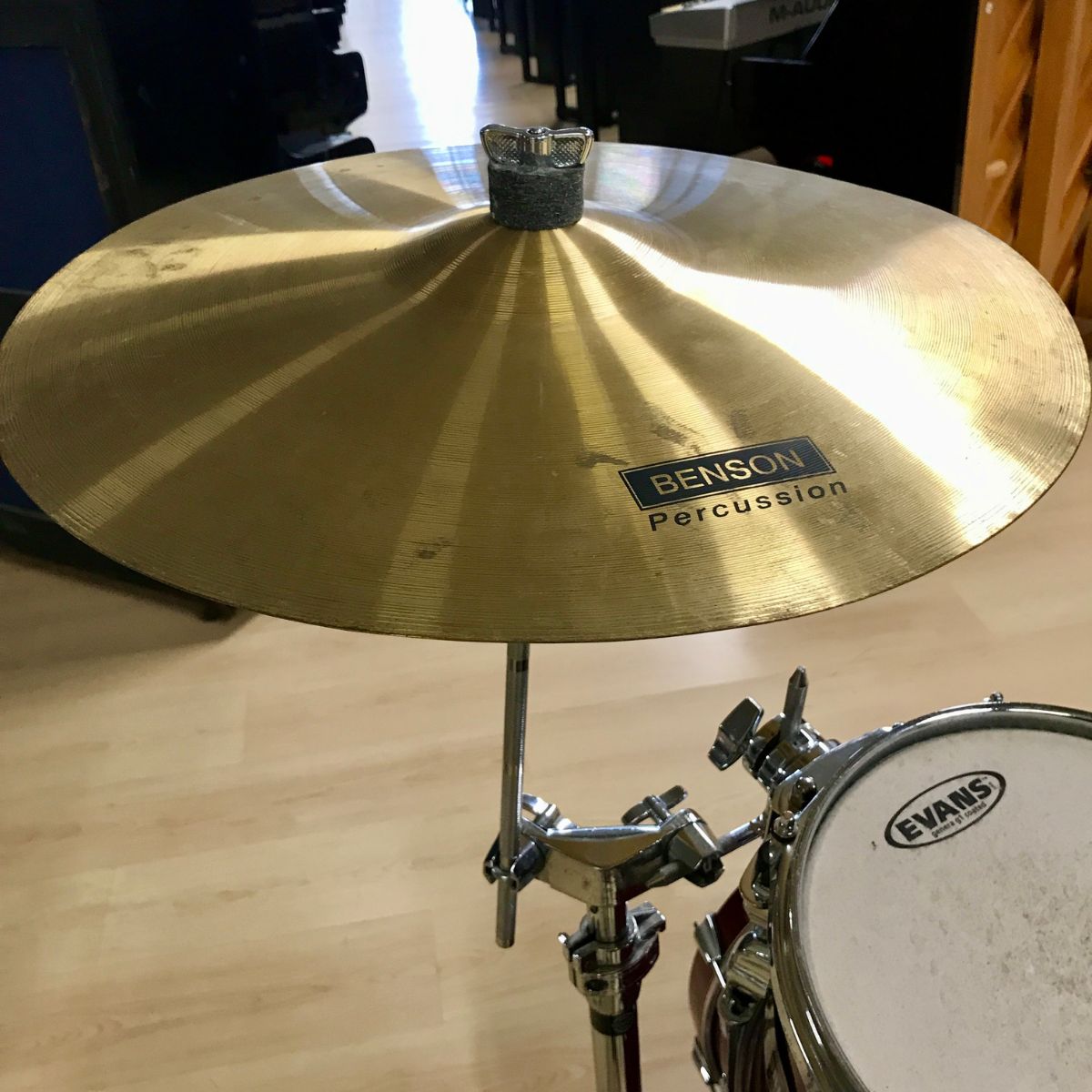 batteria acustica professionale completa di meccaniche e piatti x drum pro stage red all maple vista del crash