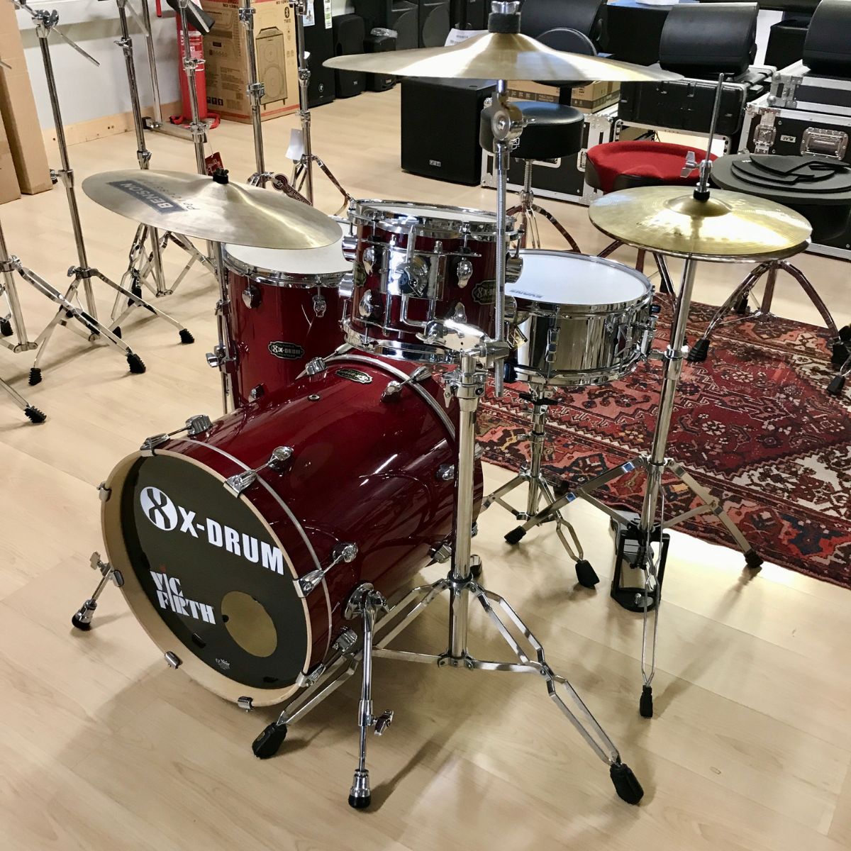 batteria acustica professionale completa di meccaniche e piatti x drum pro stage red all maple vista frontale dx