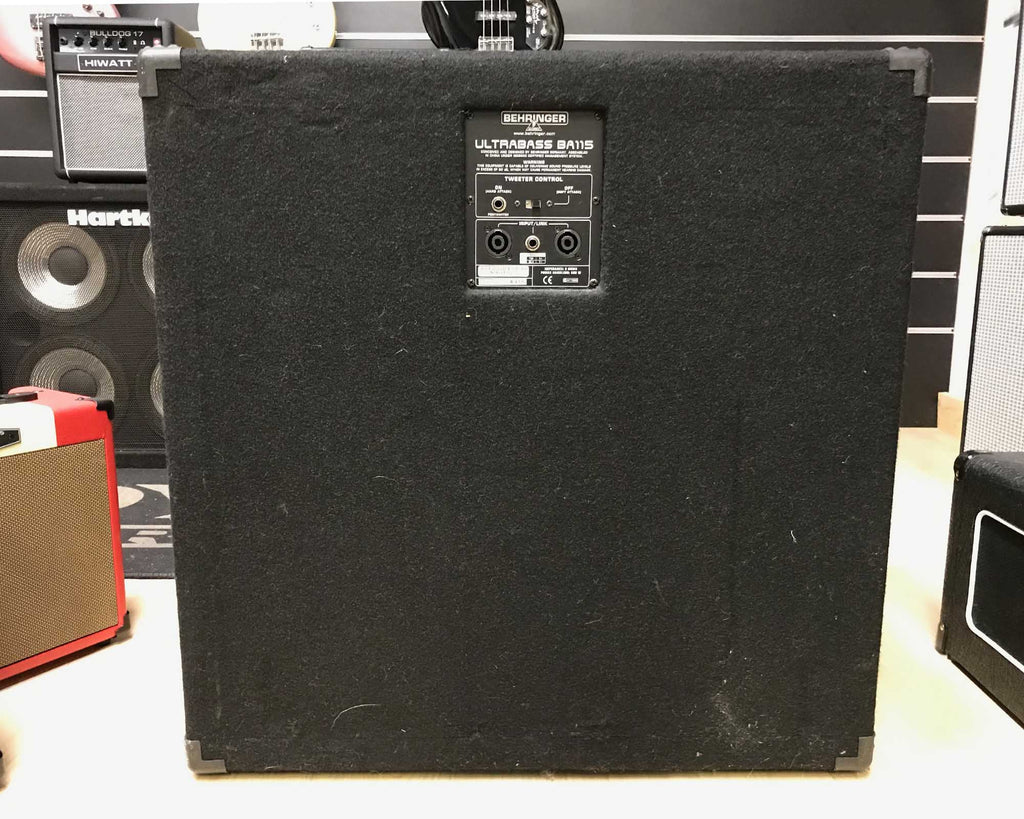 cassa per basso ba115 usata vista del retro