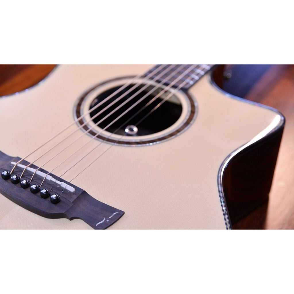 chitarra acustica elettrificata professionale interamente in legno massello crafter lx g-1000CE vista della buca
