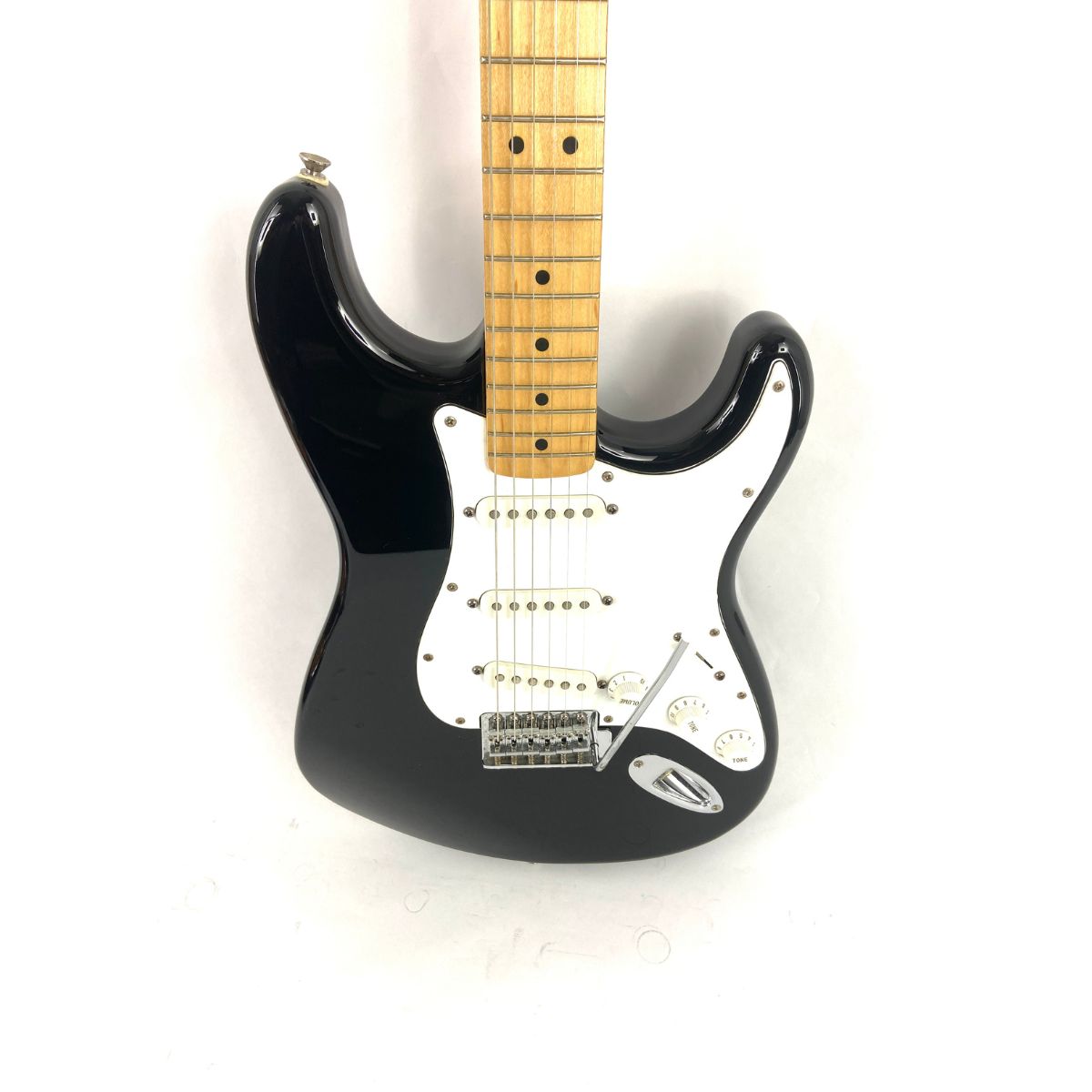 chitarra elettrica professionale Fender stratocaster standard messicana mn bk 1993 2066221 vista del corpo frontale