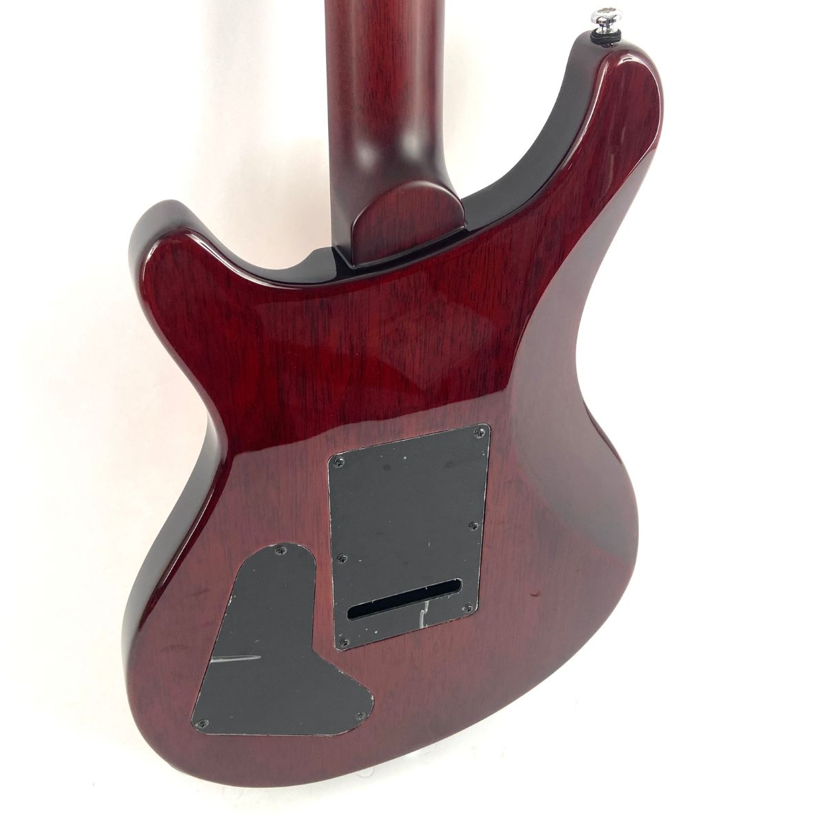 chitarra elettrica sire larry carlton q3 sunburst usata vista del retro del corpo