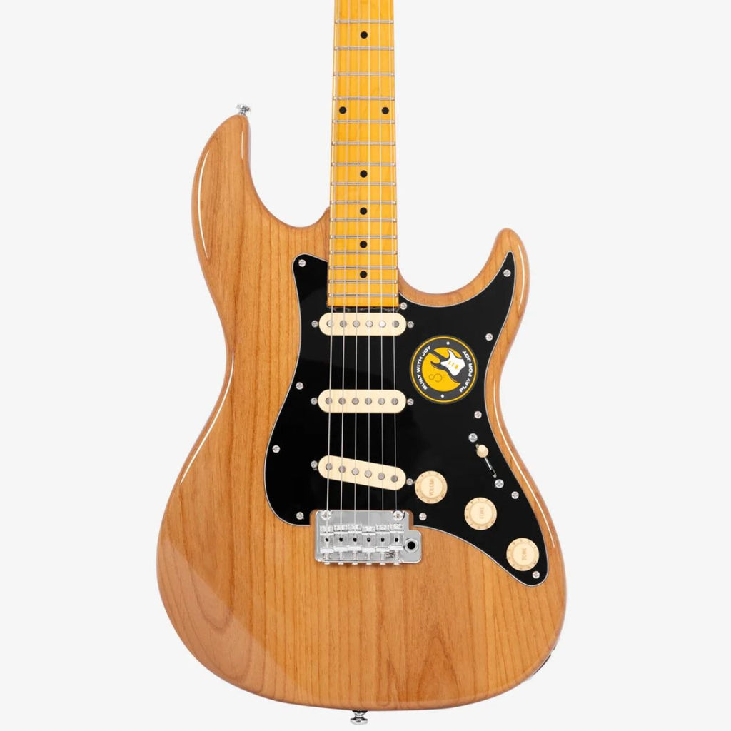 chitarra elettrica sire larry carlton s5 natural vista del corpo in primo piano
