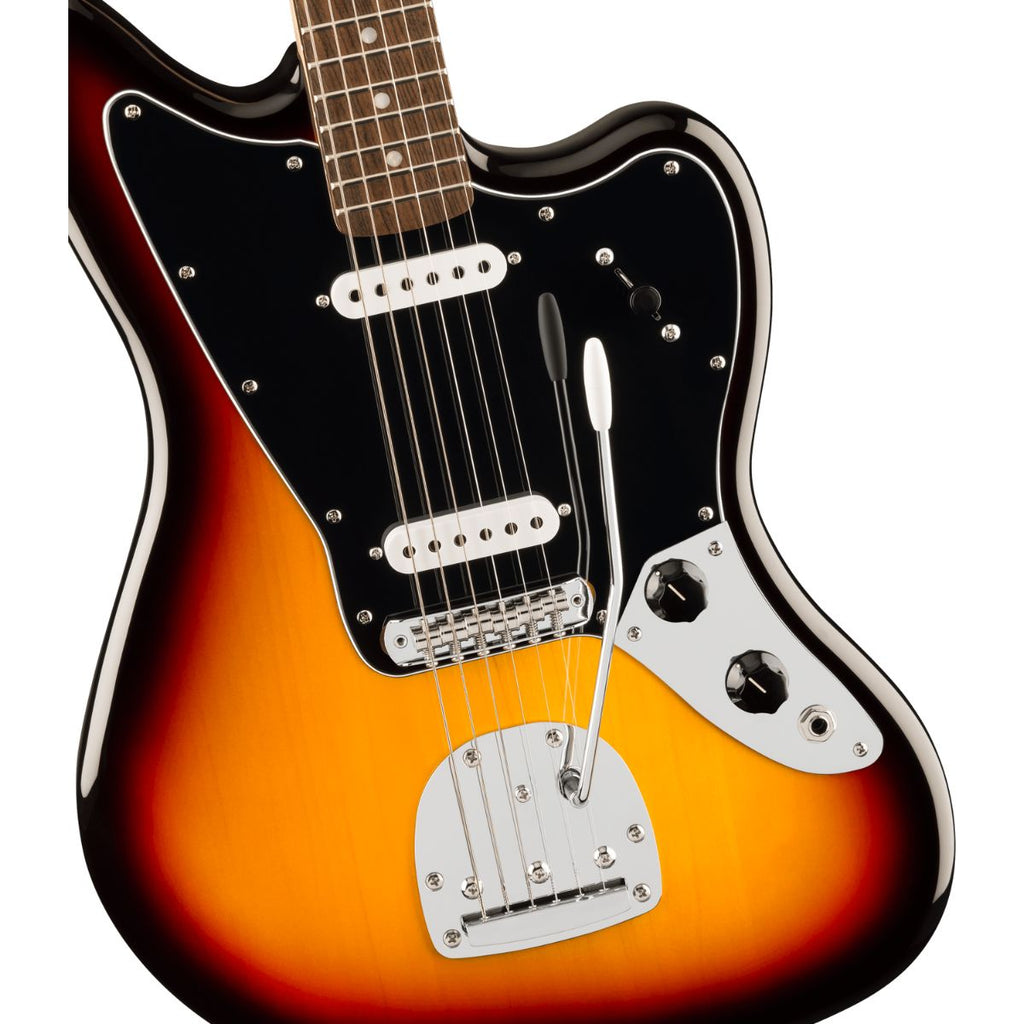 chitarra elettrica squier by fender jaguar affinity lrl bpg 3ts vista del corpo frontale