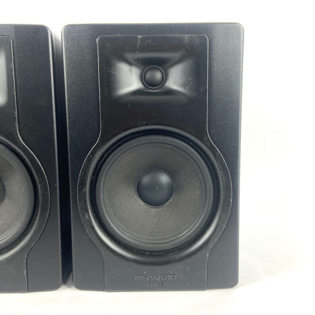 coppia monitor da studio m-audio bx8 d3 usati vista frontale dx