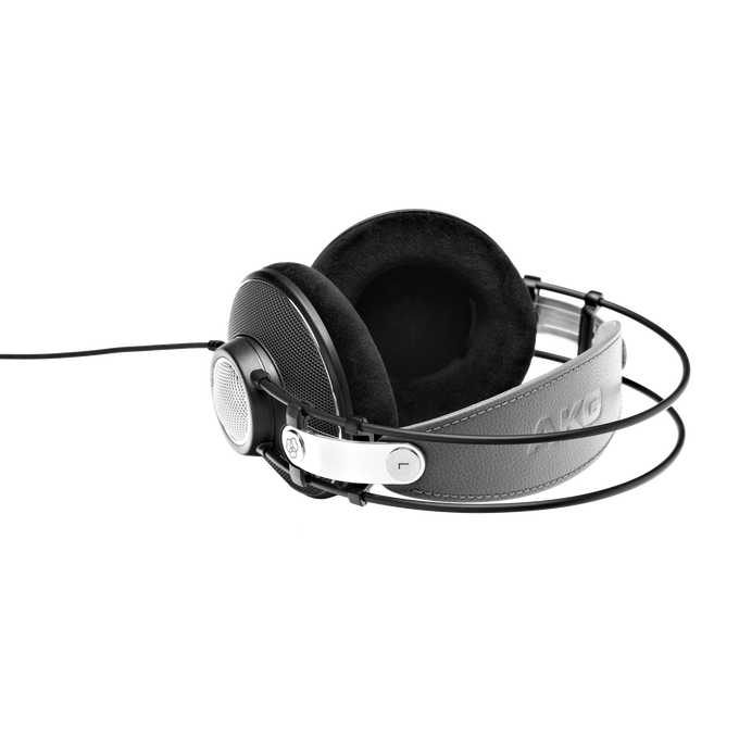 cuffie stereo da studio akg k612 pro vista dal basso
