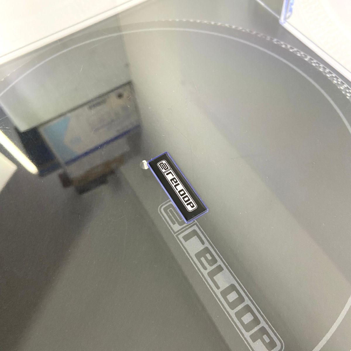 giradischi con trazione a cinghia per dj o ascolto Reloop RP-1000 MK2 ex demo vista segni su dust cover