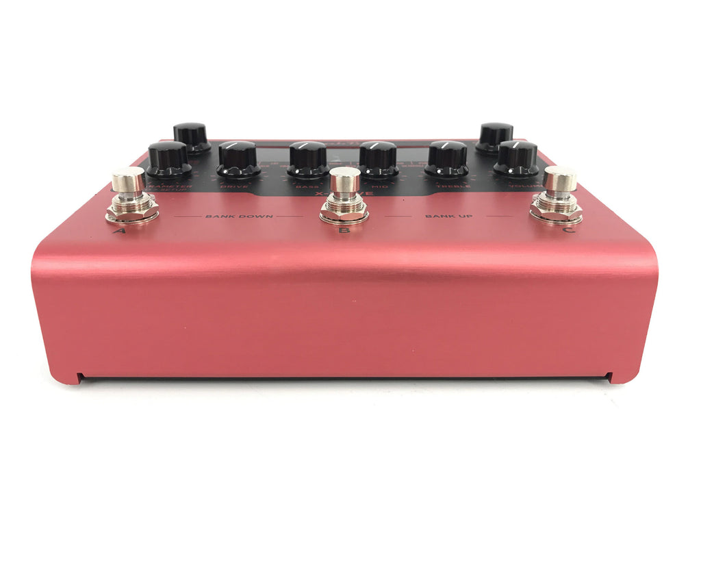multieffetto per chitarra ik multimedia amplitube x drive usato vista dal basso