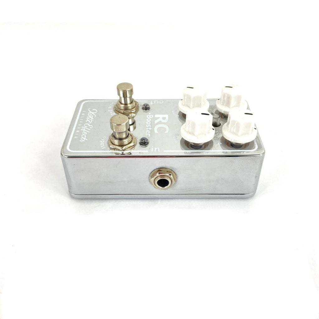 pedale effetto booster con equalizzatore e gain per chitarra xotic effects rc booster usato vista laterale dx