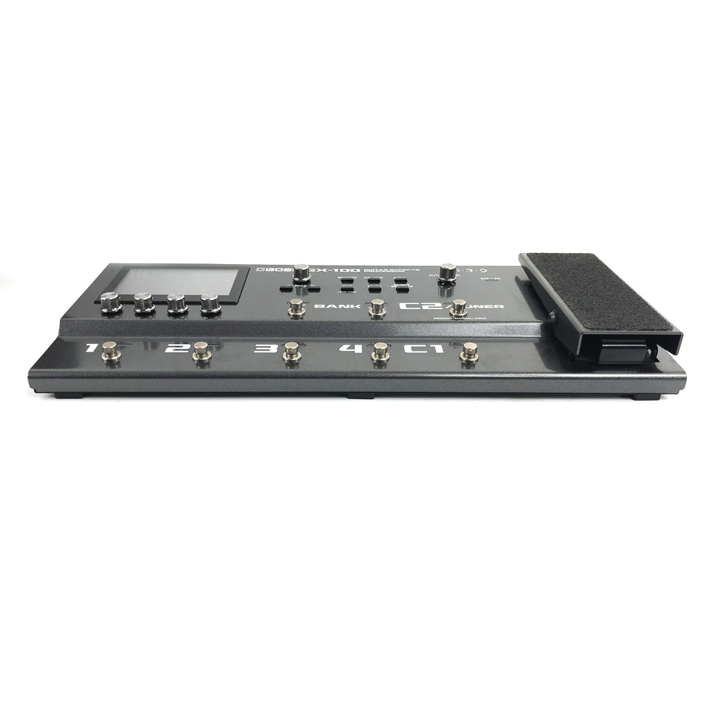 pedaliera multieffetto per chitarra elettrica boss gx-100 vista dal basso