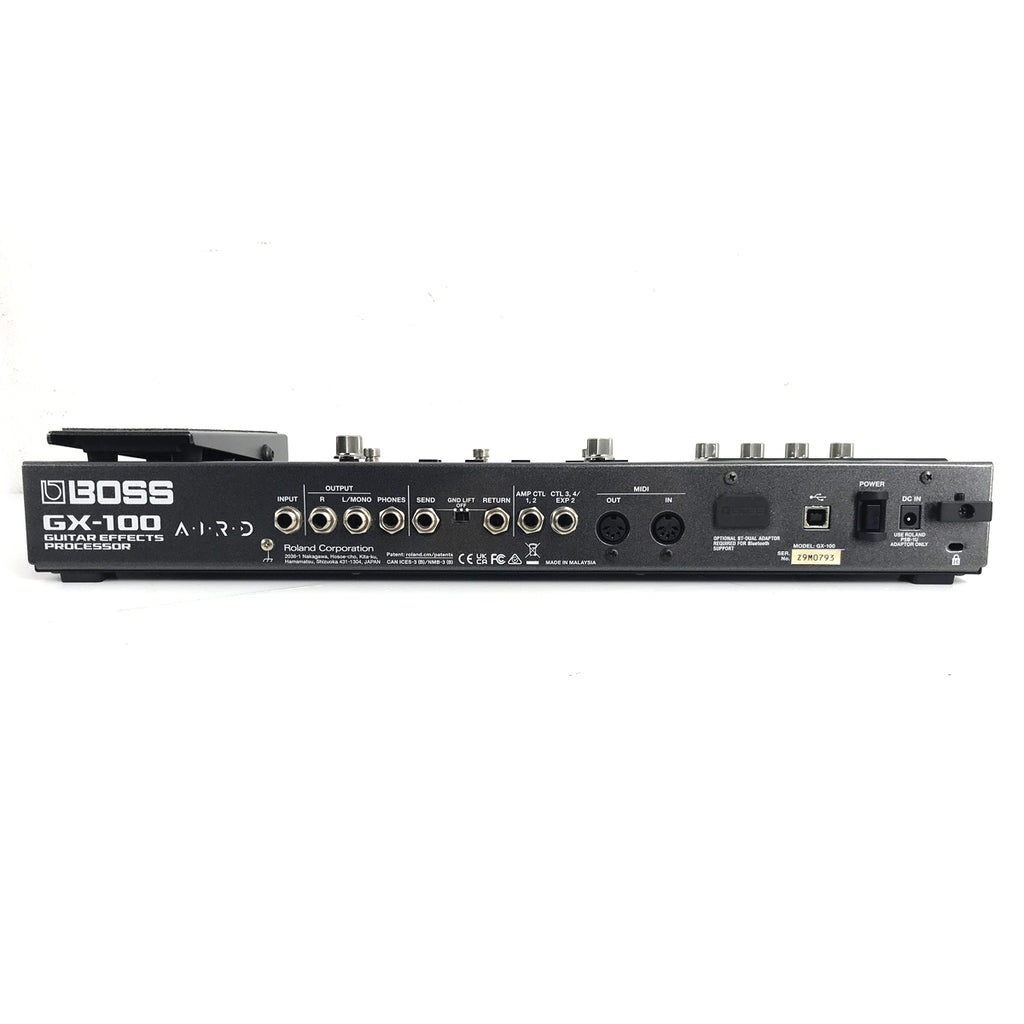pedaliera multieffetto per chitarra elettrica boss gx-100 vista del retro