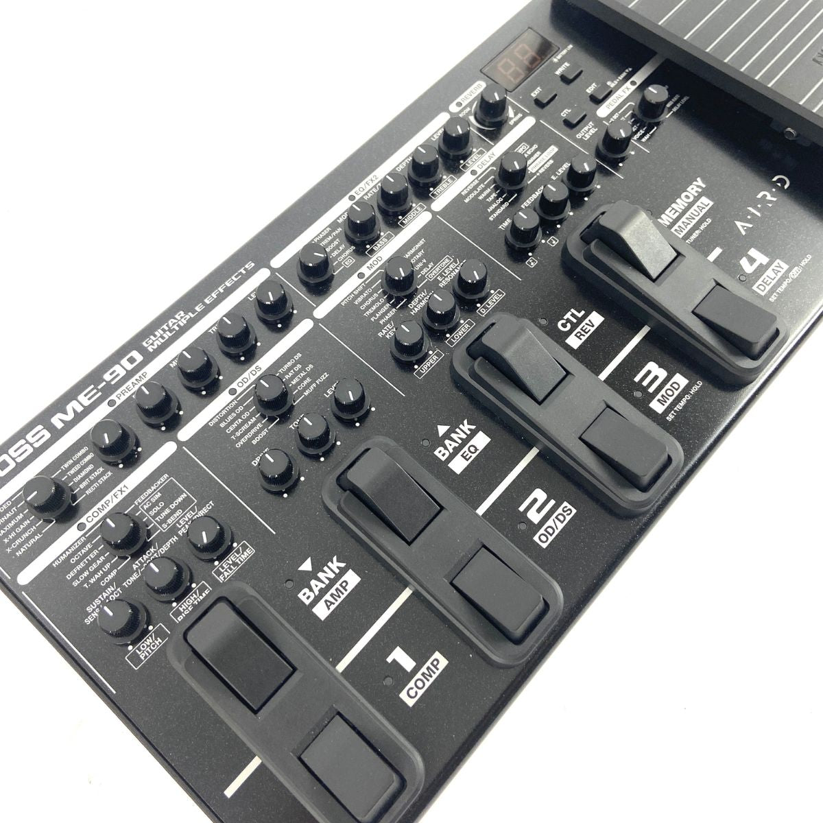pedaliera multieffetto professionale boss me-90 usata vista laterale sx