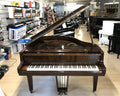 pianoforte a coda petrof mod v usato vista frontale aperto