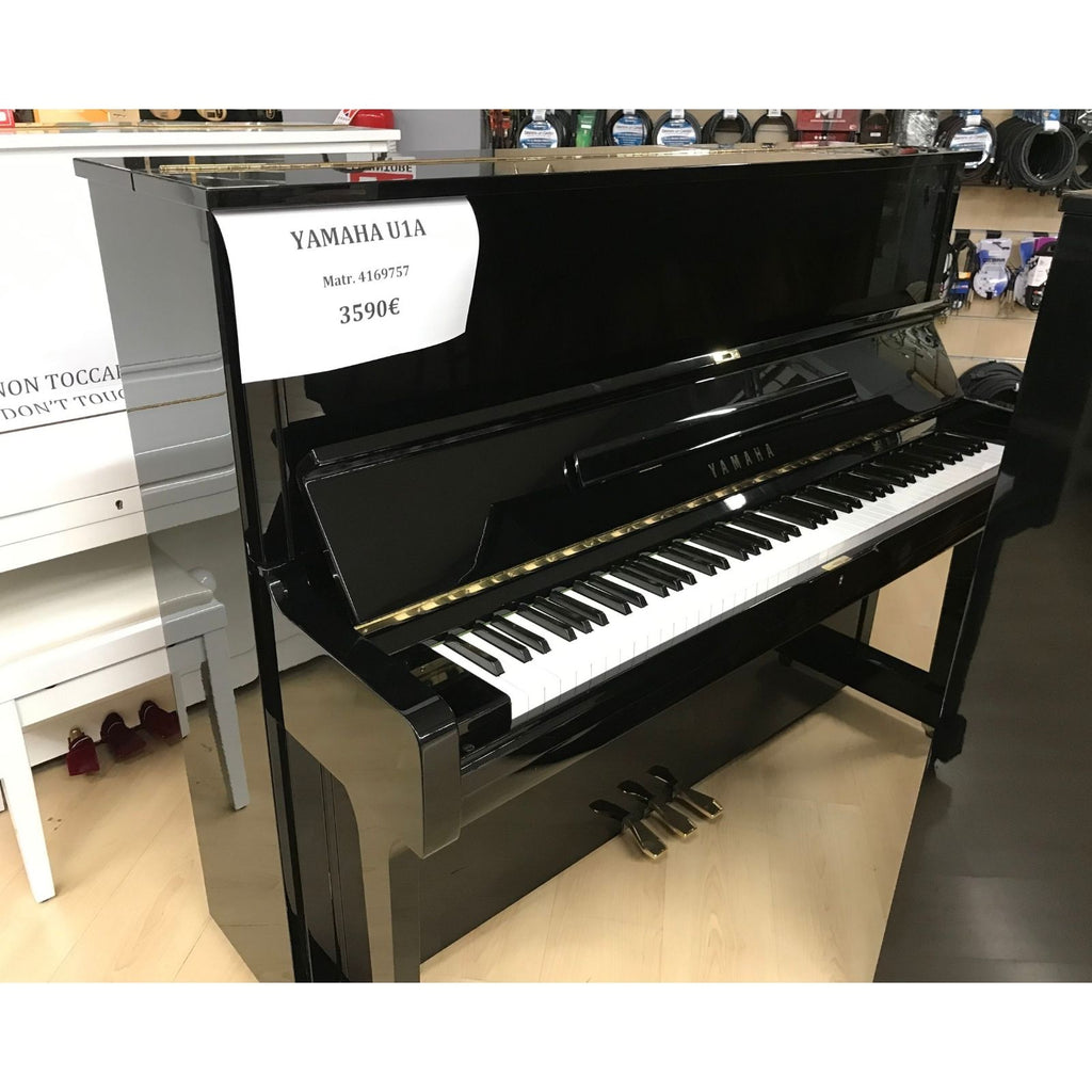 pianoforte acustico verticale nuovo ricondizionato yamaha U1A 4169757 vista frontale aperto