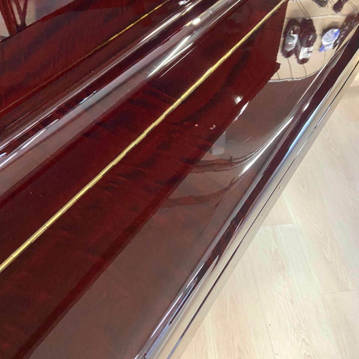 pianoforte acustico verticale Steiner BS118 usato vista segno 1