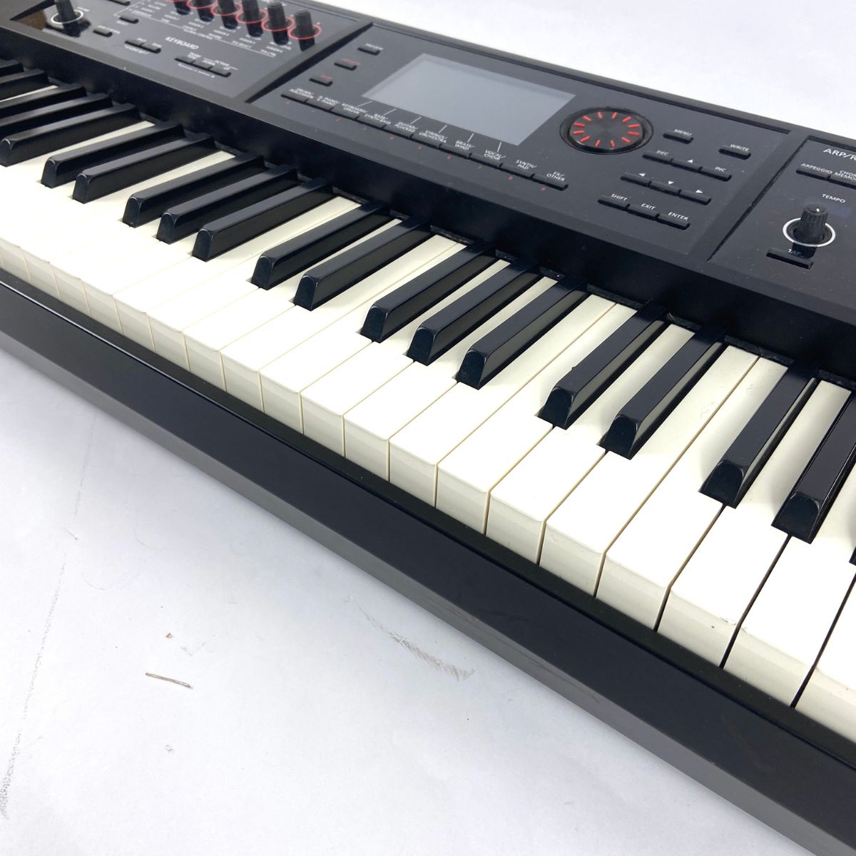 Roland FA-08 Usata vista laterale x
