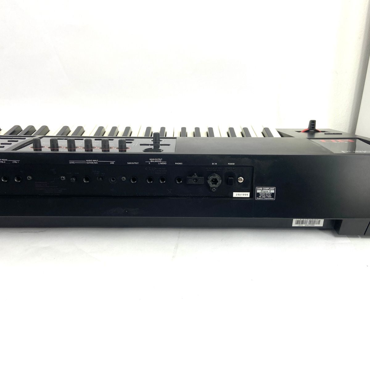 Roland FA-08 Usata vista del retro centrale