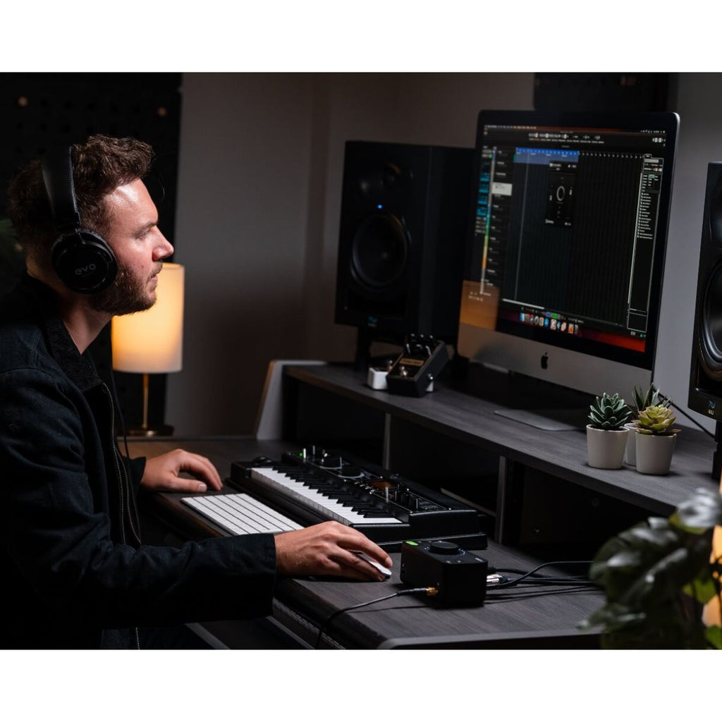 schedaa audio usb audient EVO4 vista in studio