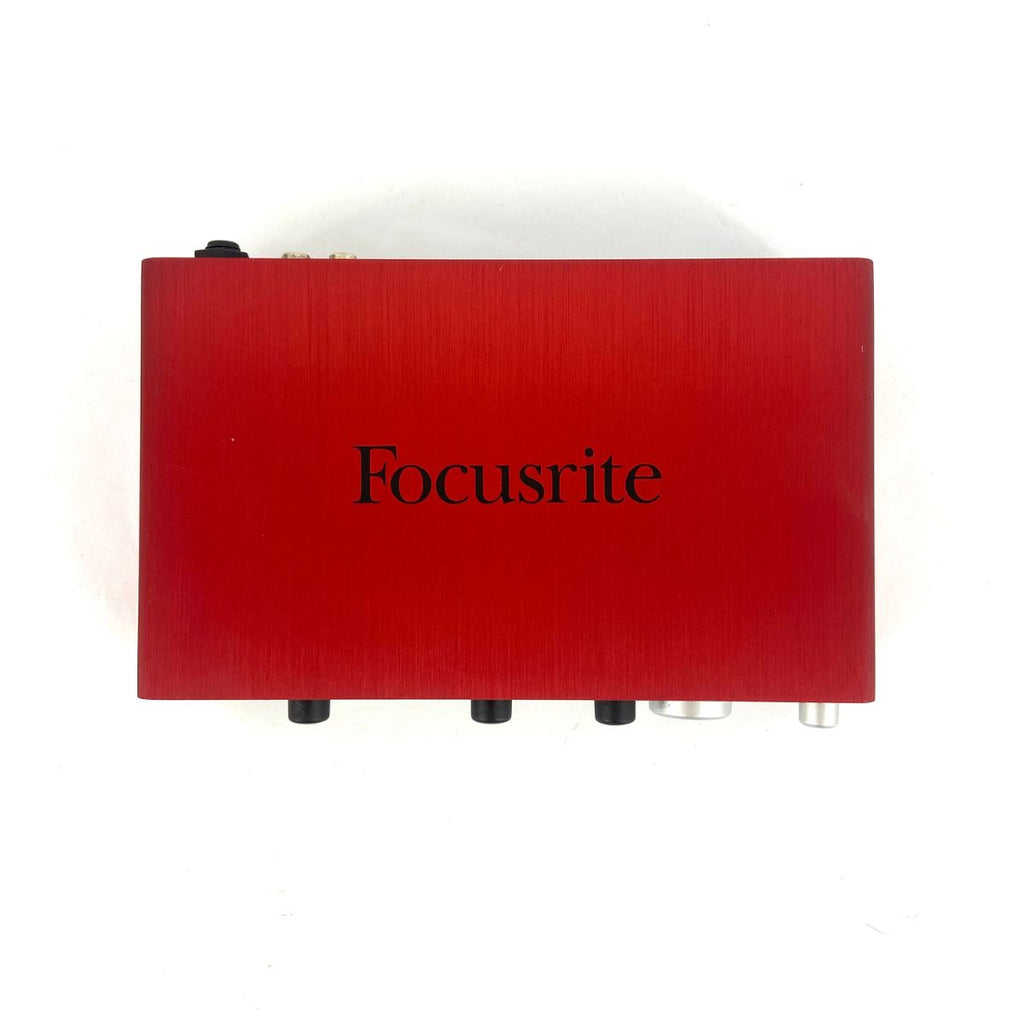 scheda audio usb focusrite 2i2 1st generation usata vista dall'alto