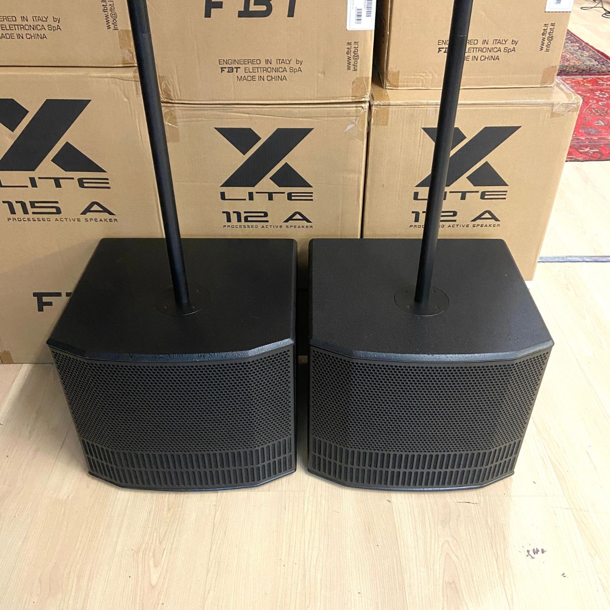 sistema audio a colonna completo db technologies es802 coppia usati con custodie vista sub frontali