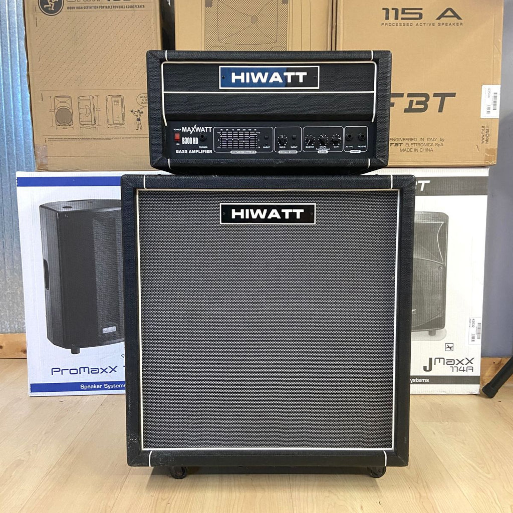 sistema completo testata assa per basso da 300W Hiwatt Bass Stack usato vista frontale