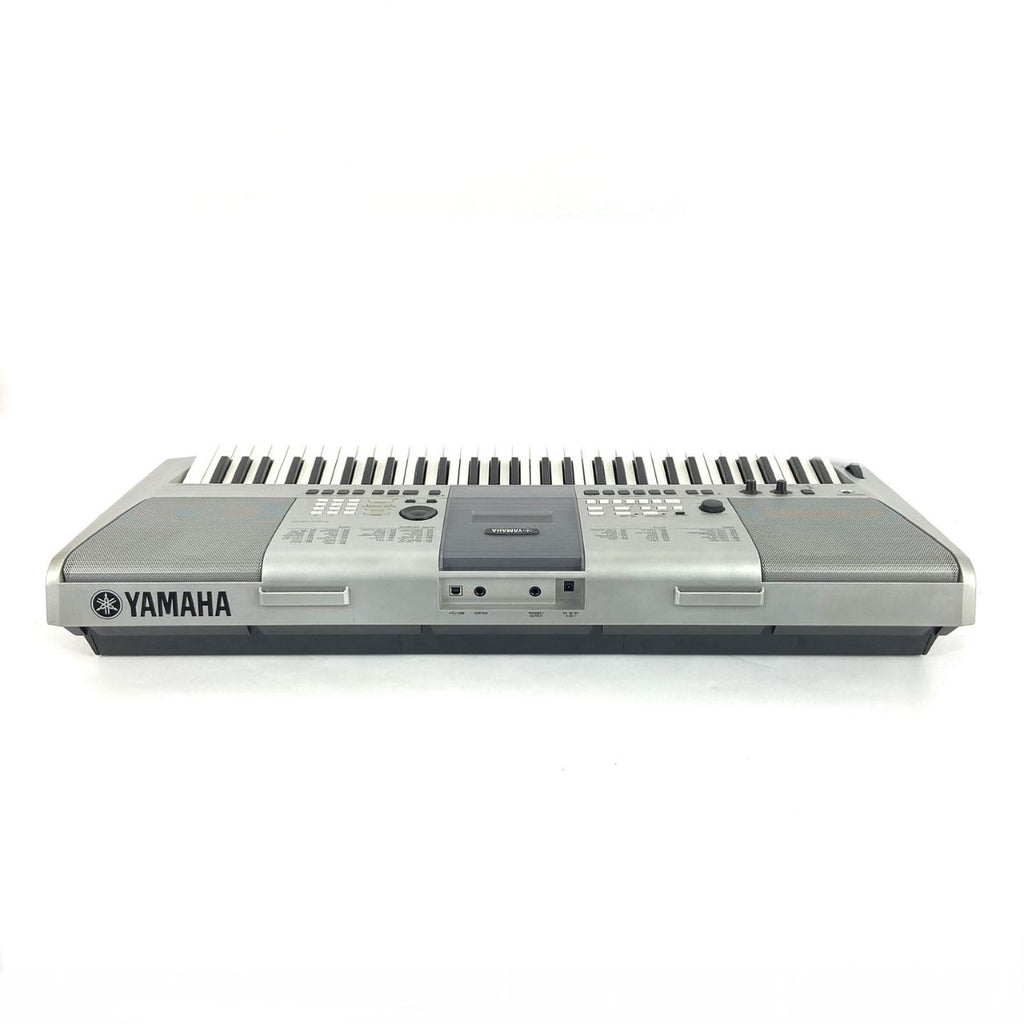 tastiera 61 tasti con dinamica yamaha psr-e413 usata vista del retro