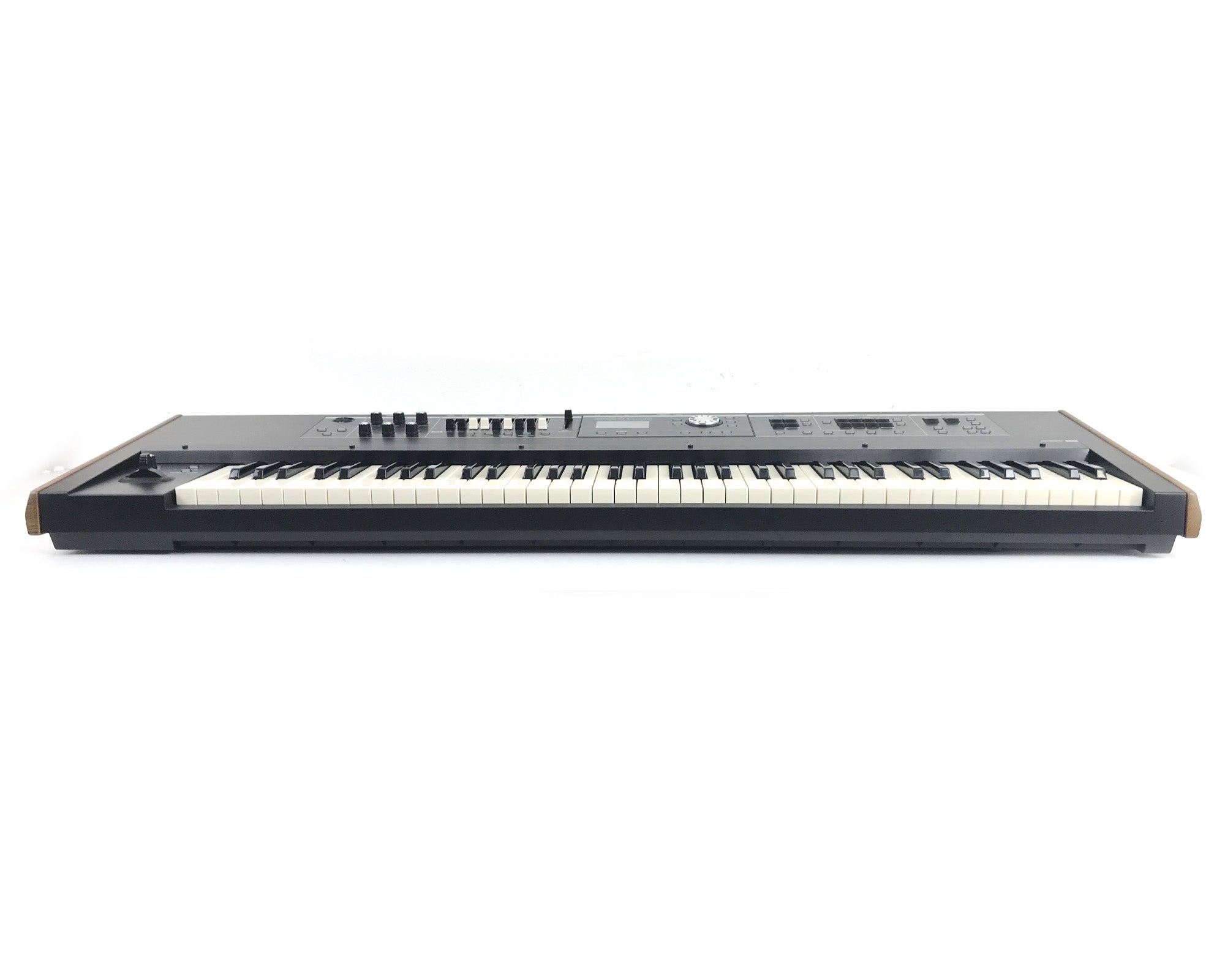 tastiera organo digitale roland vr730 usata vista dal basso