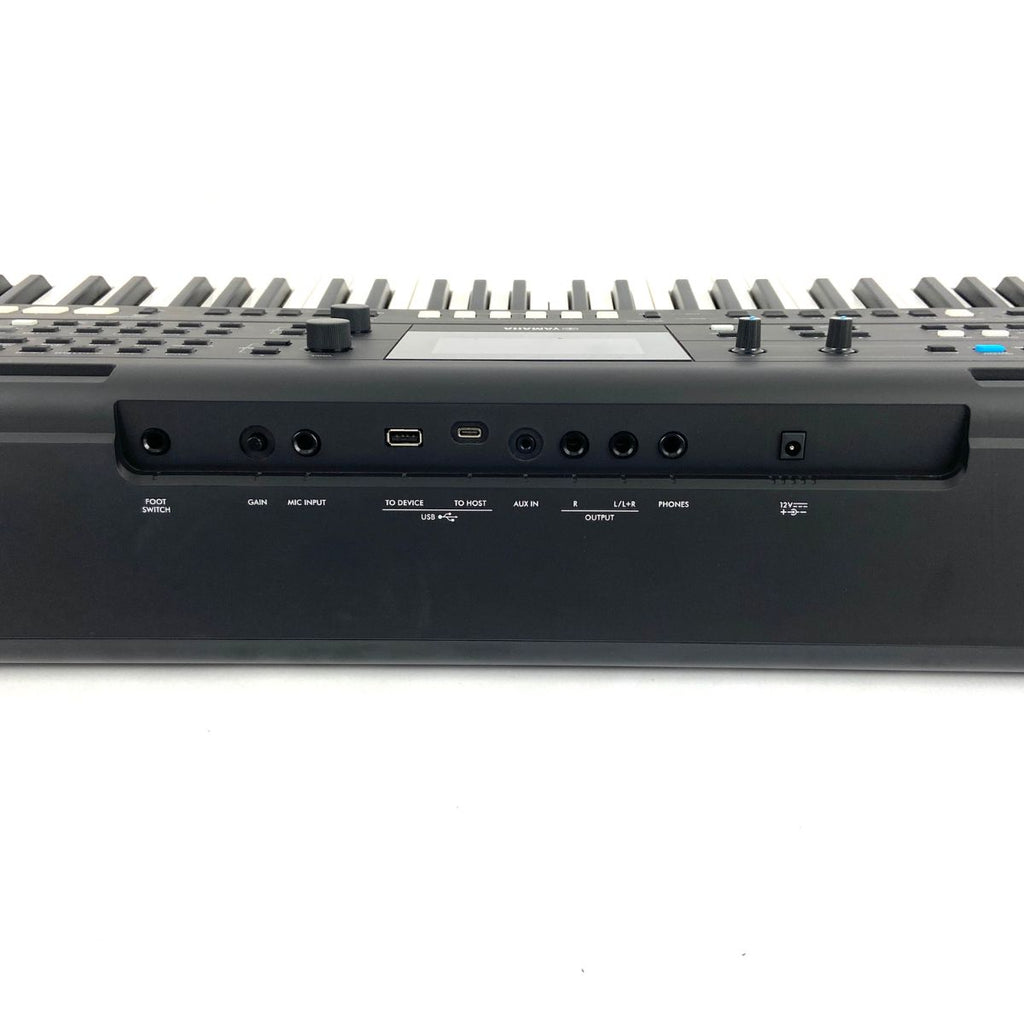 tastiera arranger professionale 61 tasti yamaha psr-e483 usata vista dei collegamenti
