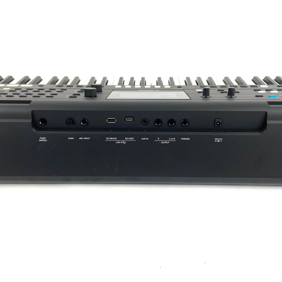 tastiera arranger professionale 61 tasti yamaha psr-e483 usata vista dei collegamenti