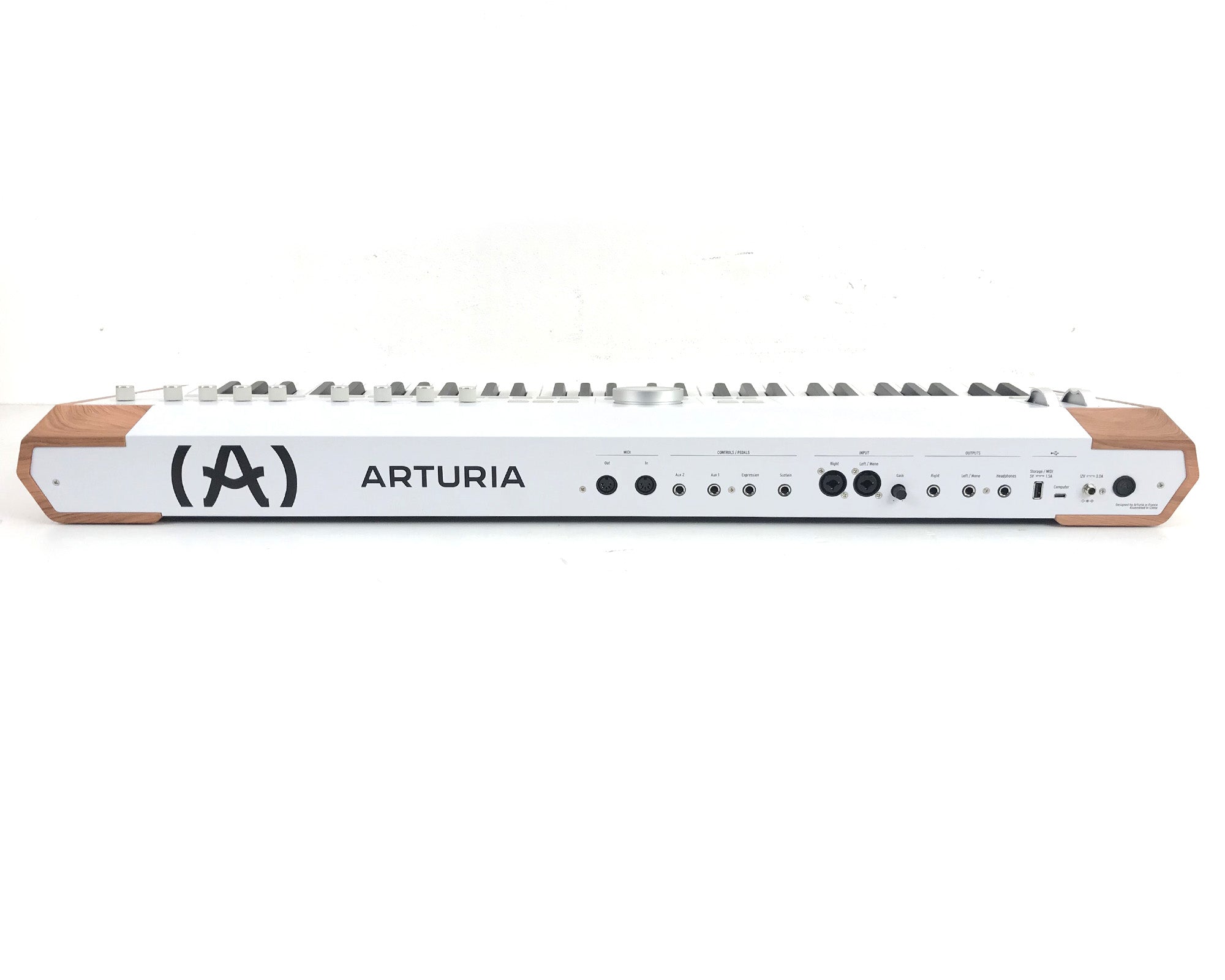 tastiera sintetizzatore arturia astrolab 61 vista del retro