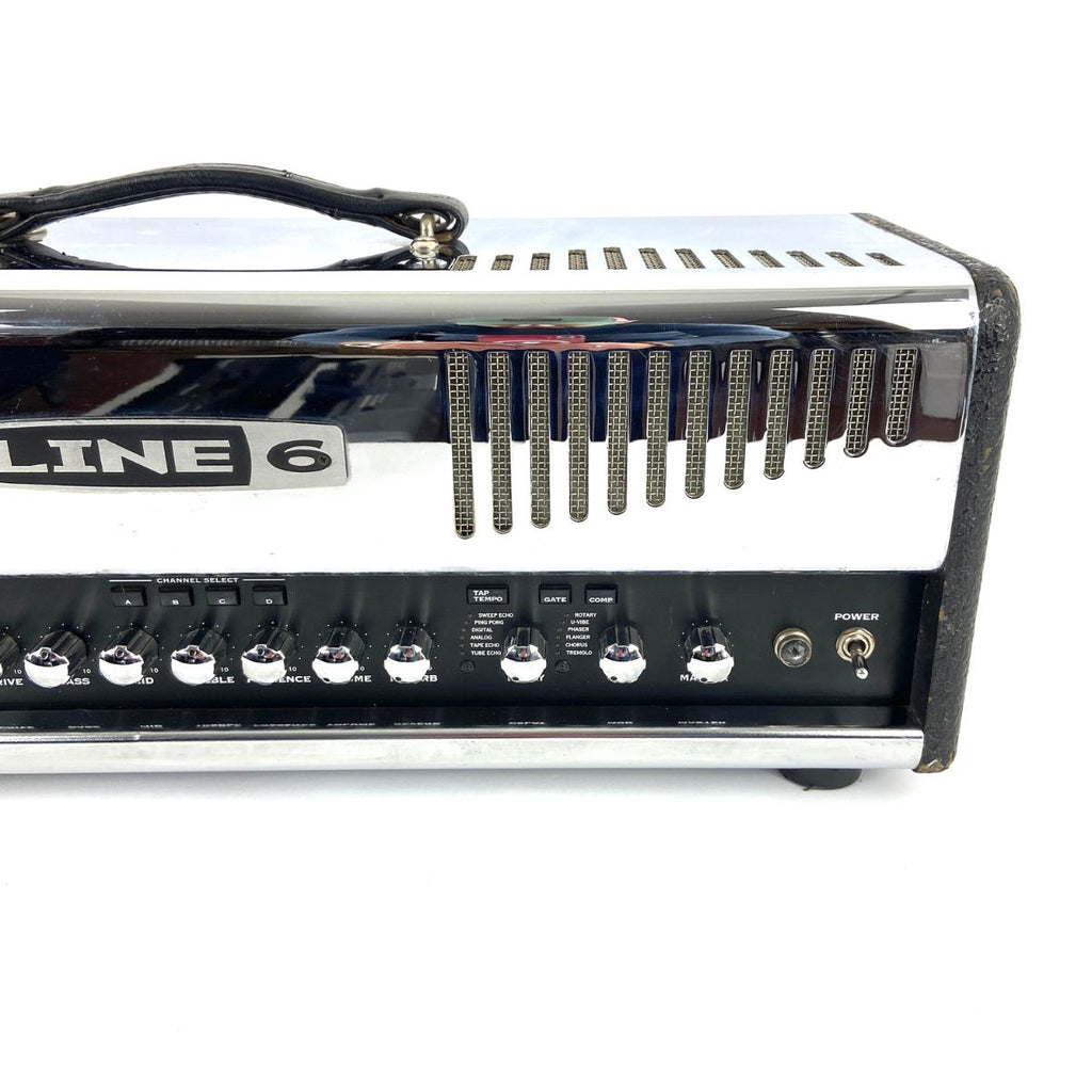 testata digitale per chitarra elettrica con pedaliera di controllo line6 hd147 usata vista frontale dx