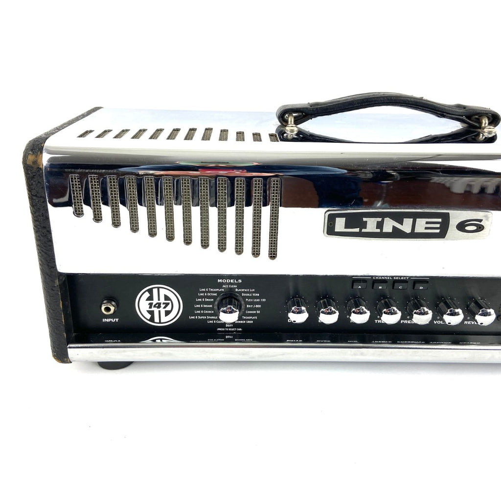 testata digitale per chitarra elettrica con pedaliera di controllo line6 hd147 usata vista frontale sx