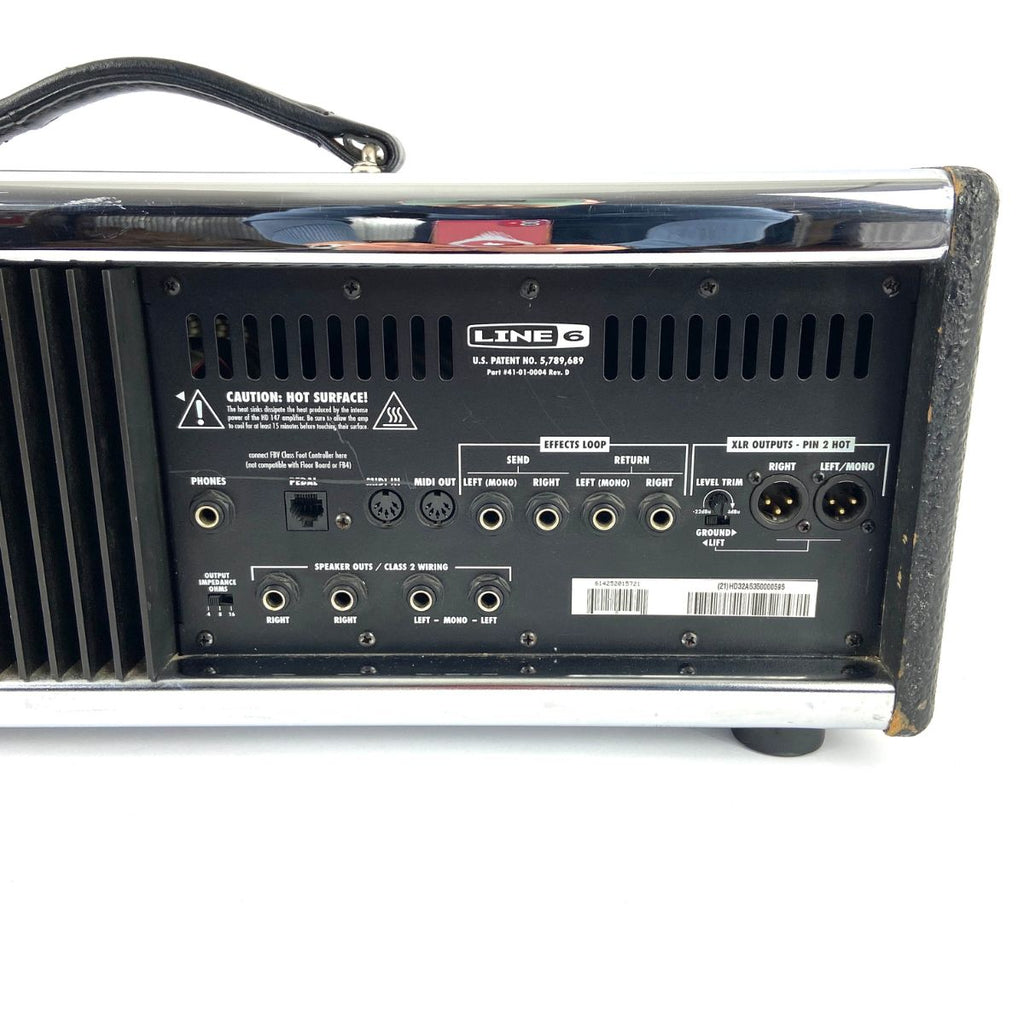 testata digitale per chitarra elettrica con pedaliera di controllo line6 hd147 usata vista del retro dx